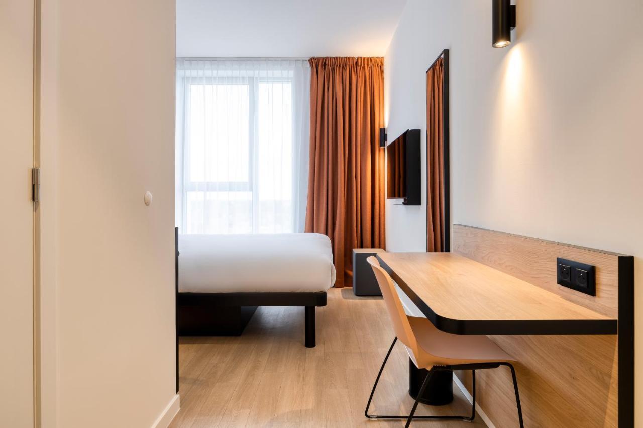 B&B Hotel Мехелен Экстерьер фото